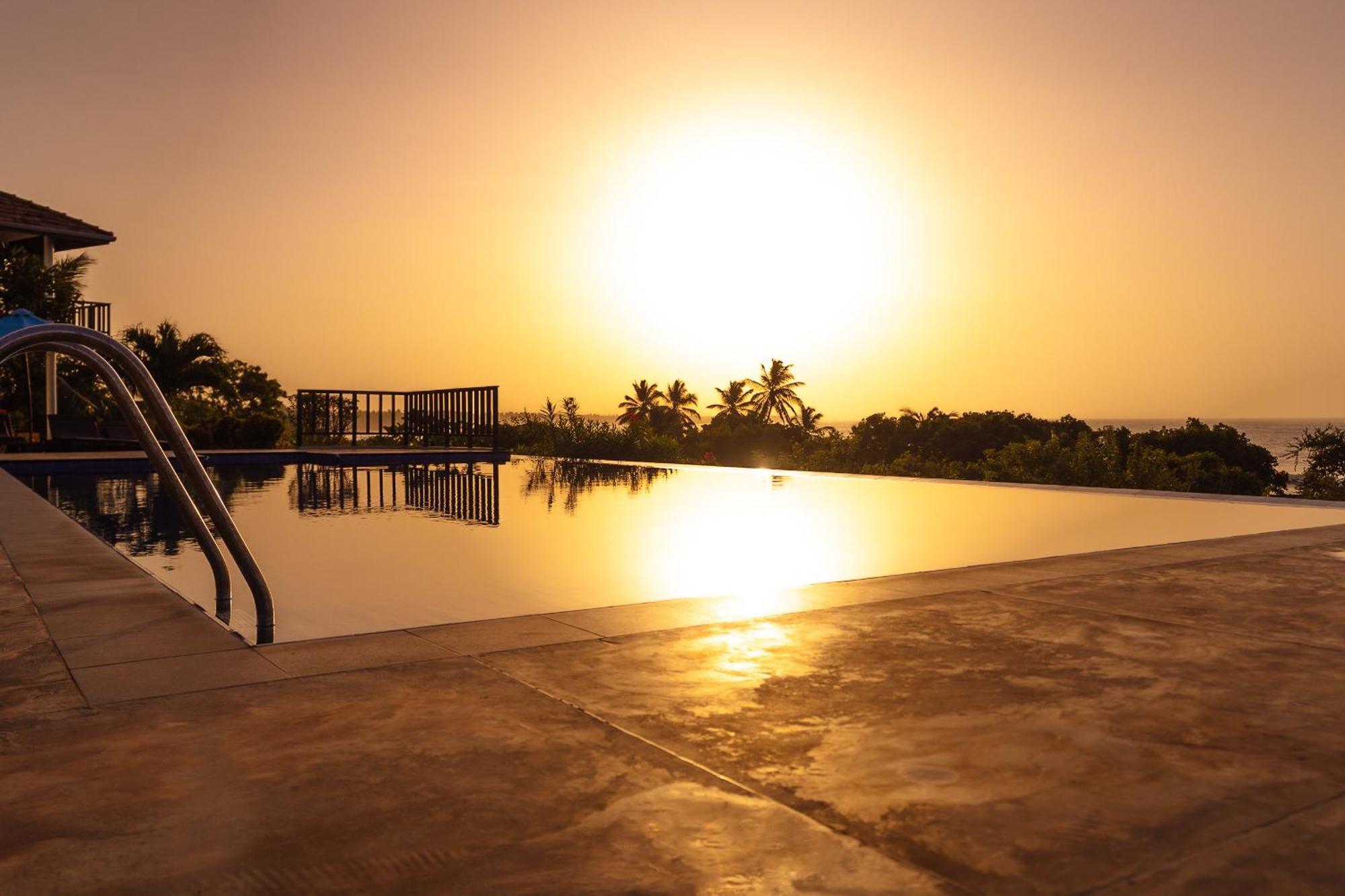 Ananthaya Beach Otel Tangalle Dış mekan fotoğraf